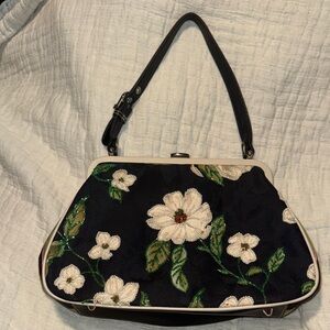 Isabella Fiore Floral Embroidered Handbag